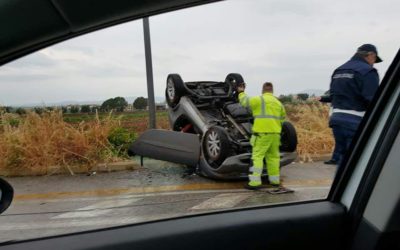 Omissione di soccorso stradale scatta per chiunque sia coinvolto nell’incidente